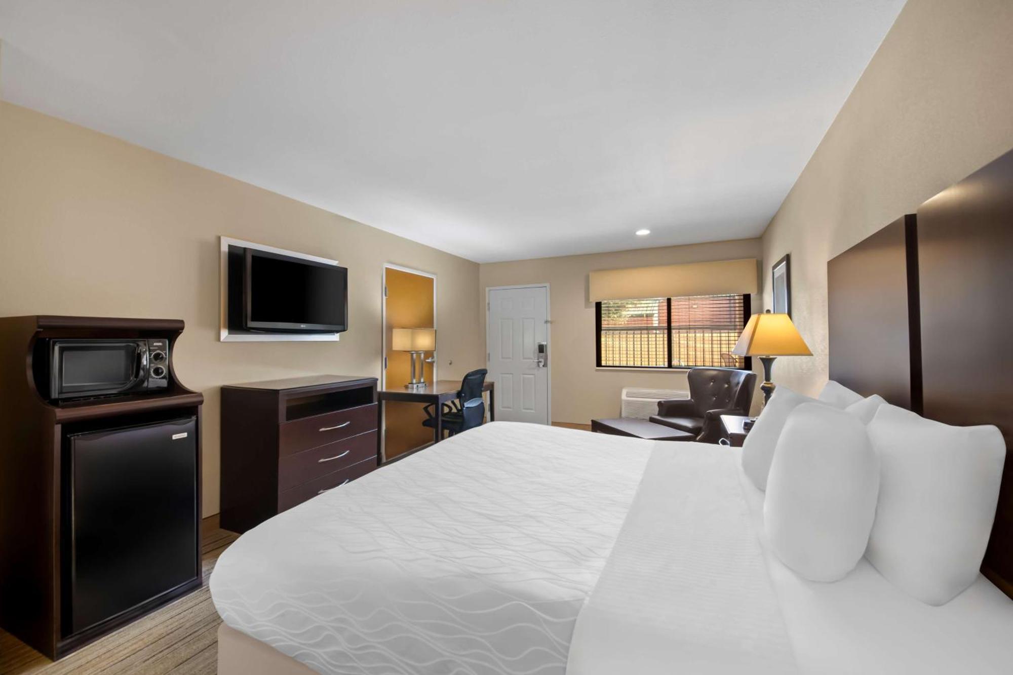 Best Western Cedar Inn Cedar Park Bagian luar foto